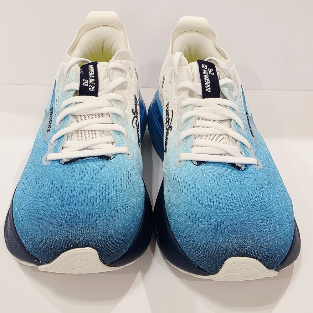 Brooks Adrenaline GTS25 MICKEY RunDisney 2026 Walt World Men's 8.5 Medium D New - Picture 4 of 16